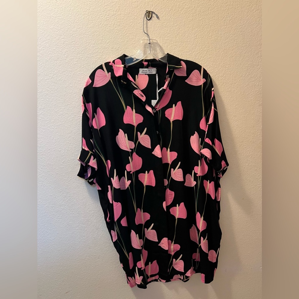 Fighting Eel / Ava Sky NWT Dress Azur Short in Cupid Anthurium XS